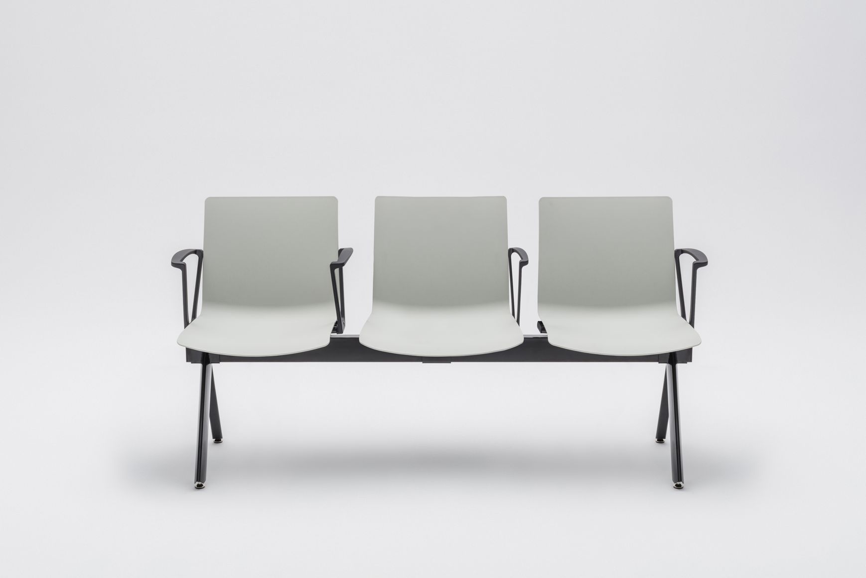 CityOffice_Apmekletaju_Kresli_Shila_Modeli