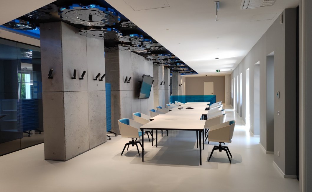 Cityoffice_Woodi_Apmekletaju_Kresli