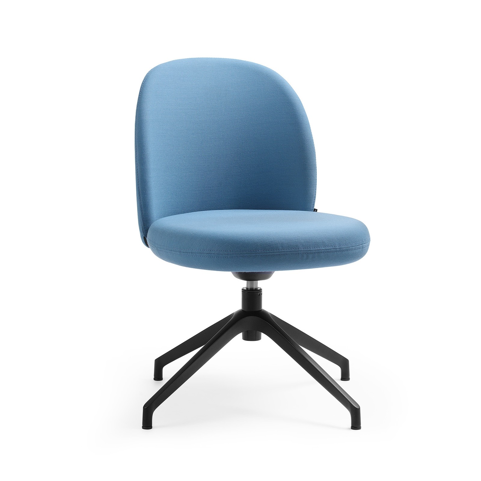 Flos_apmekletaju_kresls